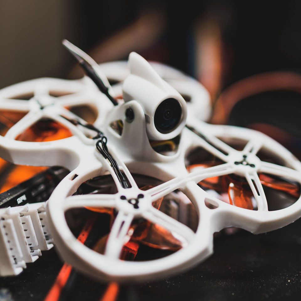 Emax Tinyhawk II 2 RTF FPV Rac - Drone Cinematic avis et prix
